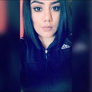 Meet your Posher, Itzel